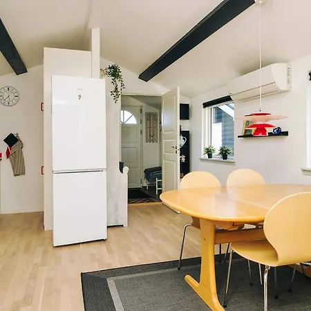 6 Person In Tatil Evi
